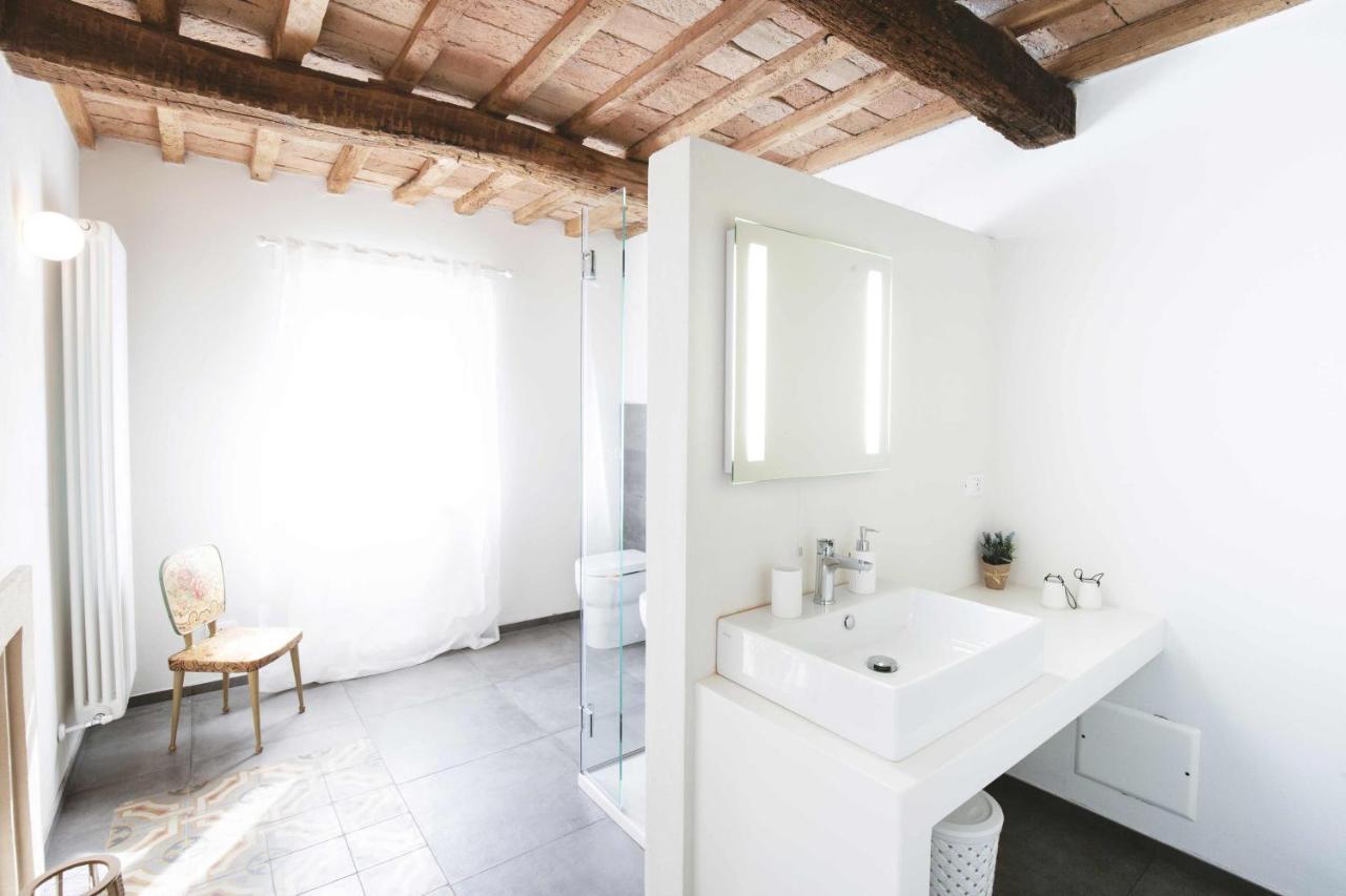 Dimora Della Rocca Bed & Breakfast Costigliole d'Asti Exterior photo
